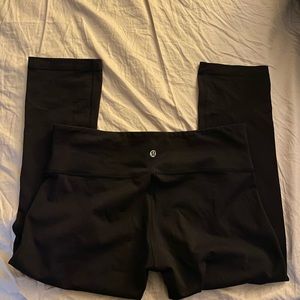 Lululemon Mid-rise Crops